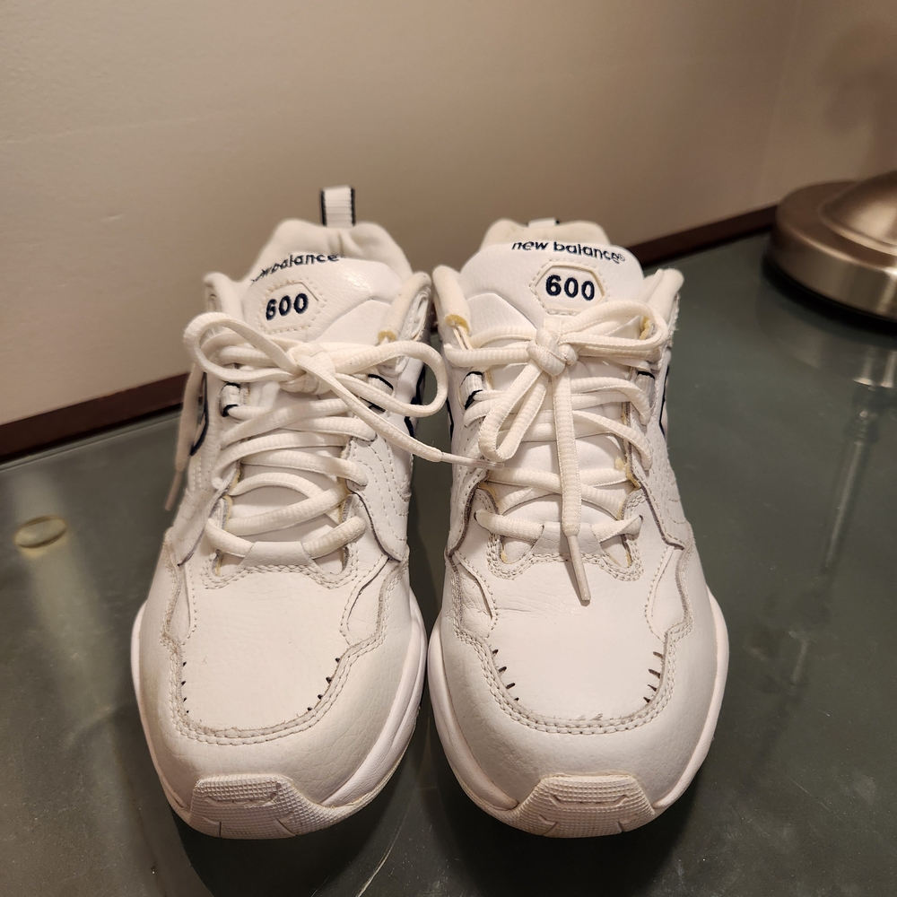 New Balance Womens 600 WX600WT White Vintage Casual Shoes Sneakers Size 7.5 - Picture 2 of 5
